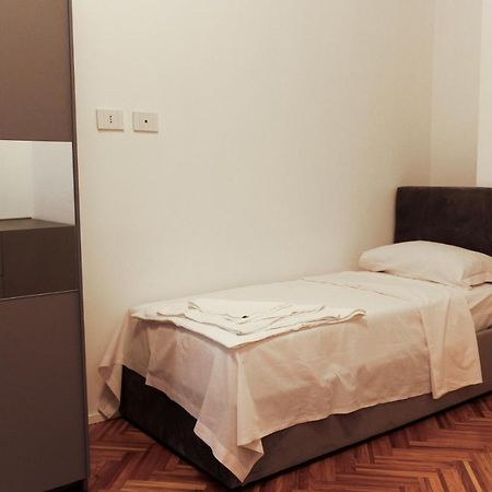 Attia Residence Wifi - Duomo In 10 Min Milano Dış mekan fotoğraf