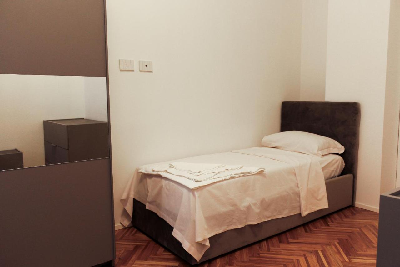 Attia Residence Wifi - Duomo In 10 Min Milano Dış mekan fotoğraf